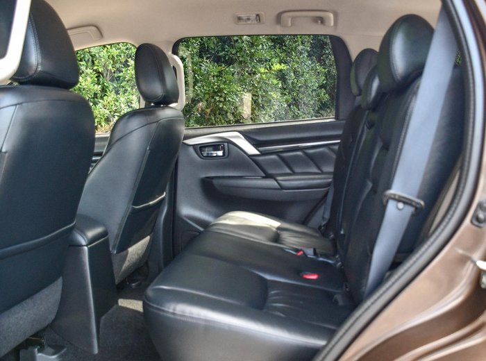 2015 Mitsubishi Pajero Sport GLS