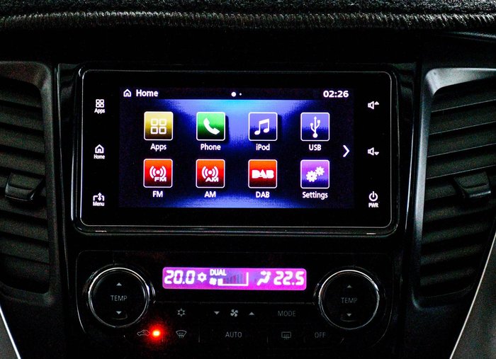 2015 Mitsubishi Pajero Sport GLS