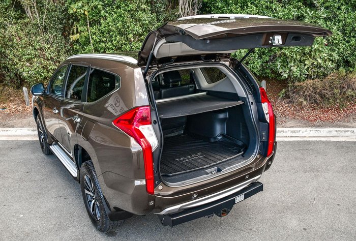 2015 Mitsubishi Pajero Sport GLS