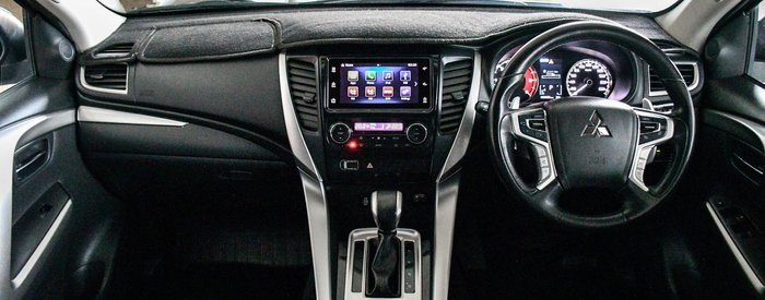 2015 Mitsubishi Pajero Sport GLS