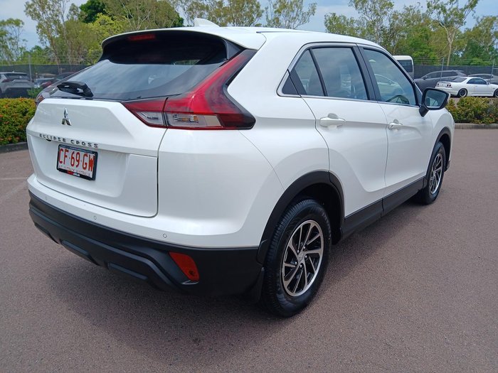 2024 Mitsubishi Eclipse Cross ES