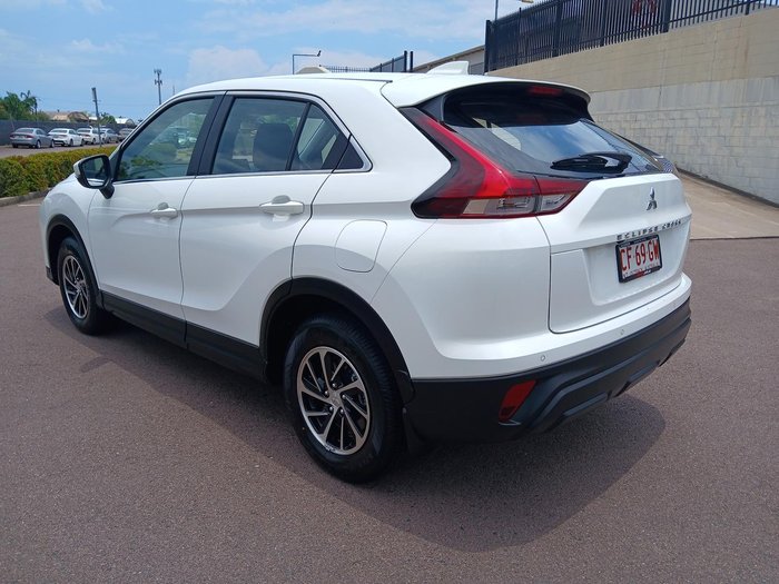 2024 Mitsubishi Eclipse Cross ES