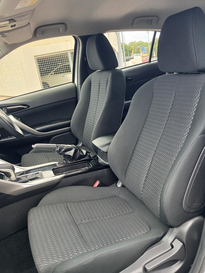 2024 Mitsubishi Eclipse Cross ES