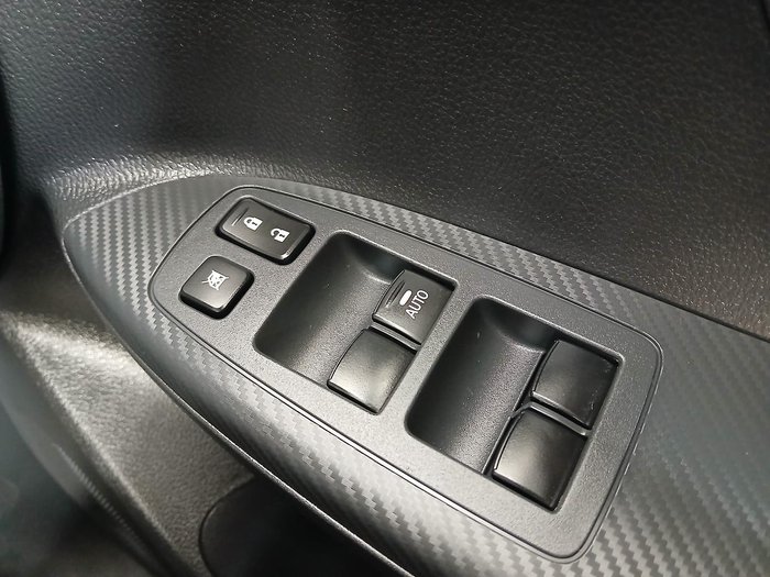 2024 Mitsubishi Eclipse Cross ES