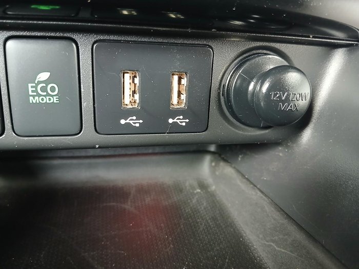 2024 Mitsubishi Eclipse Cross ES