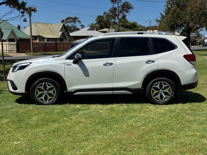 2022 Subaru Forester Hybrid L