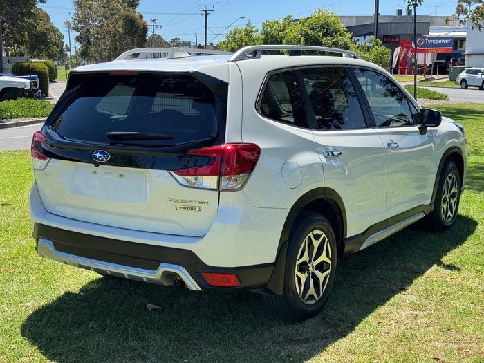 2022 Subaru Forester Hybrid L