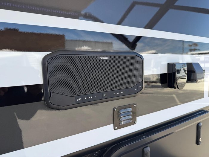 2025 Millard Mflow Series Ii