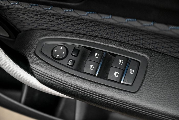 2018 BMW 1 Series M140i