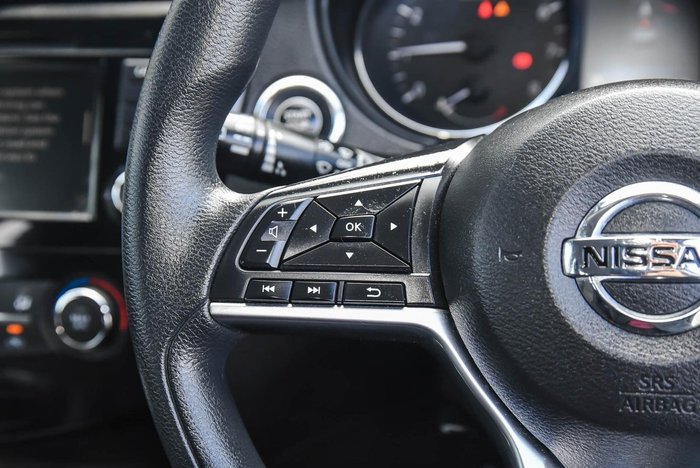 2022 Nissan X-TRAIL ST