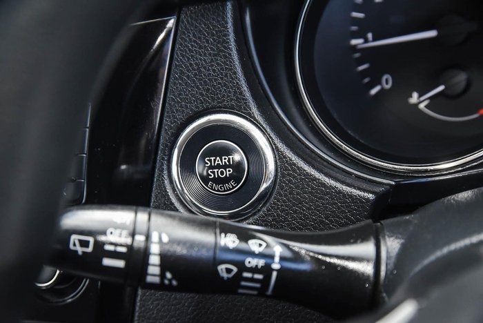 2022 Nissan X-TRAIL ST