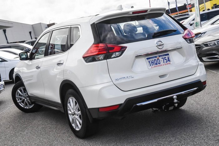 2022 Nissan X-TRAIL ST
