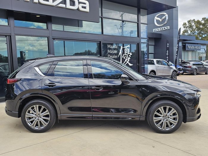 2025 Mazda CX-5 G25 Akera