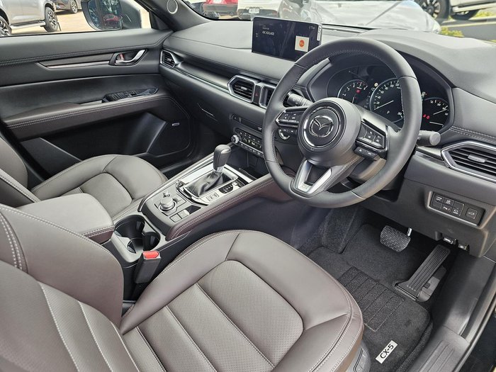2025 Mazda CX-5 G25 Akera