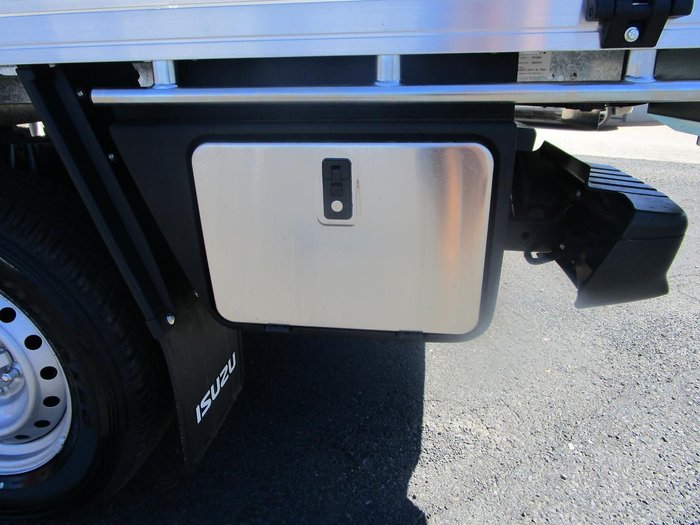 2025 Isuzu D-MAX SX High Ride