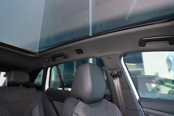 2024 Volkswagen ID.4 Pro