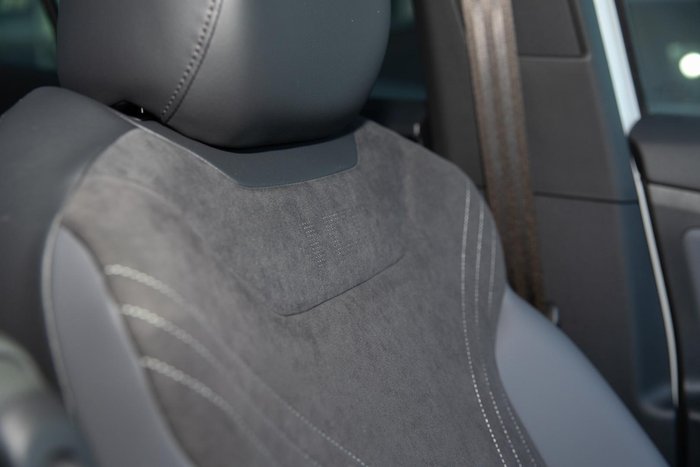 2024 Volkswagen ID.4 Pro