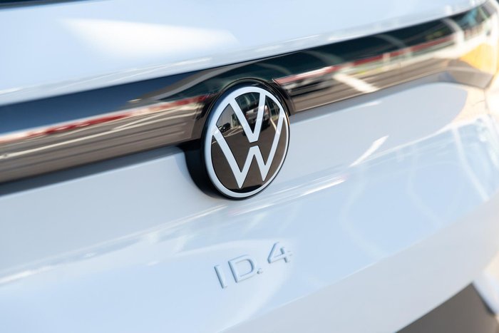 2024 Volkswagen ID.4 Pro