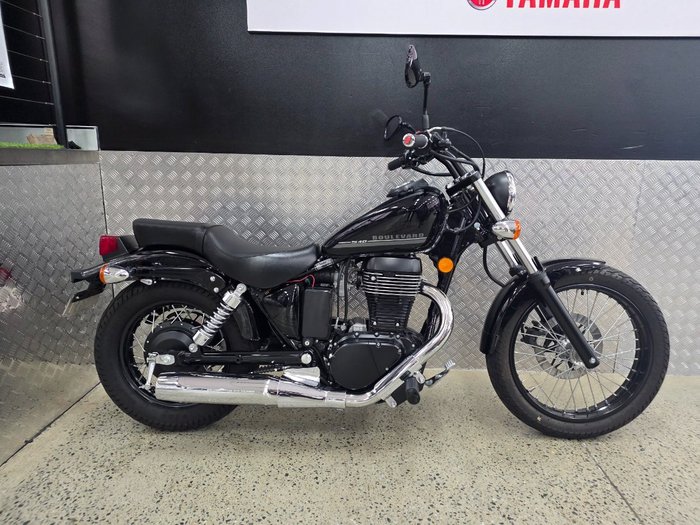 2017 Suzuki BOULEVARD S40 (LS650B) BLACK