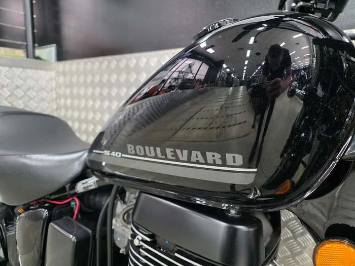 2017 Suzuki BOULEVARD S40 (LS650B) BLACK