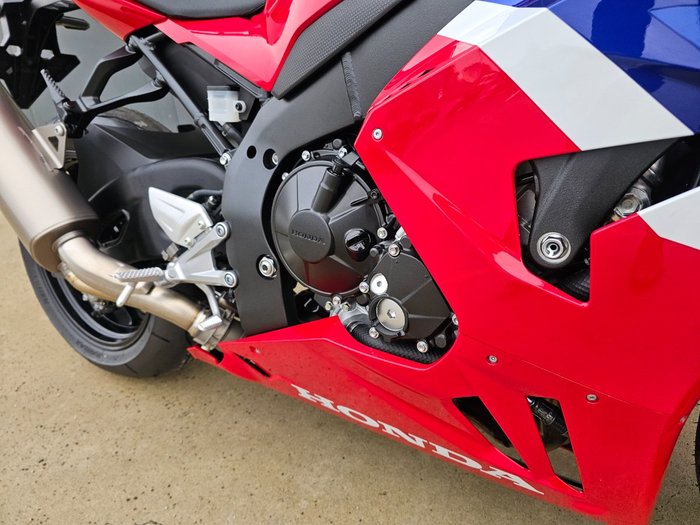2024 Honda CBR1000RR-R SP (FIREBLADE) ABS Red