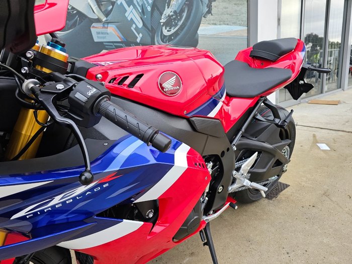 2024 Honda CBR1000RR-R SP (FIREBLADE) ABS Red