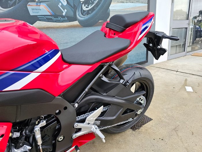 2024 Honda CBR1000RR-R SP (FIREBLADE) ABS Red