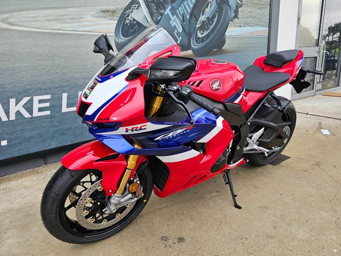 2024 Honda CBR1000RR-R SP (FIREBLADE) ABS Red