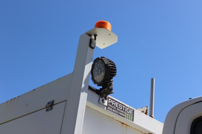 2015 Hino 921- 300 Series 921 AUTO LONG WHEEL BASE WHITE