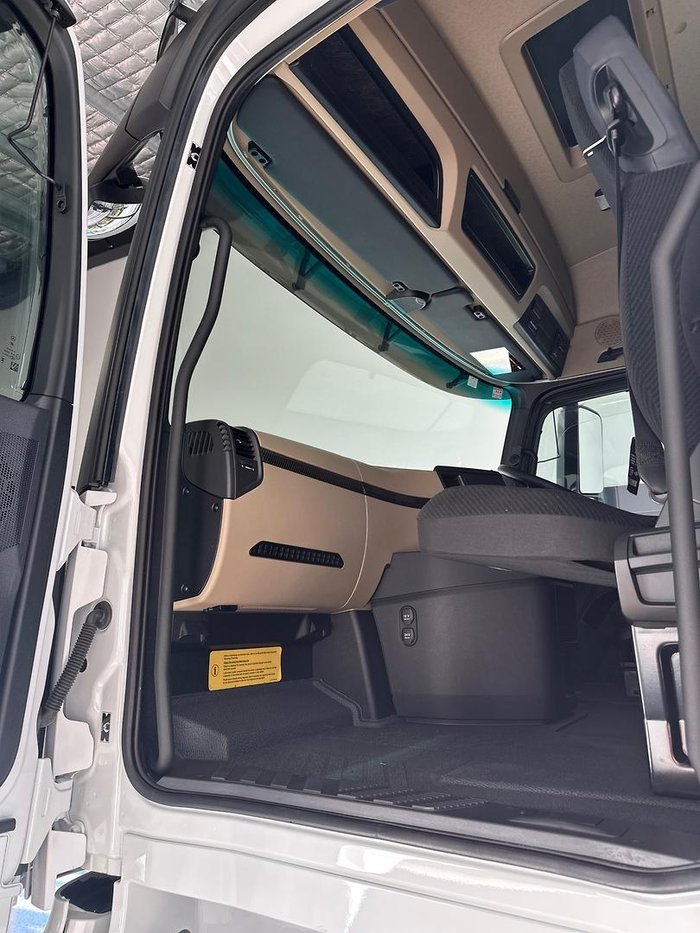 2024 Mercedes-Benz 2663 Actros 2663 WHITE