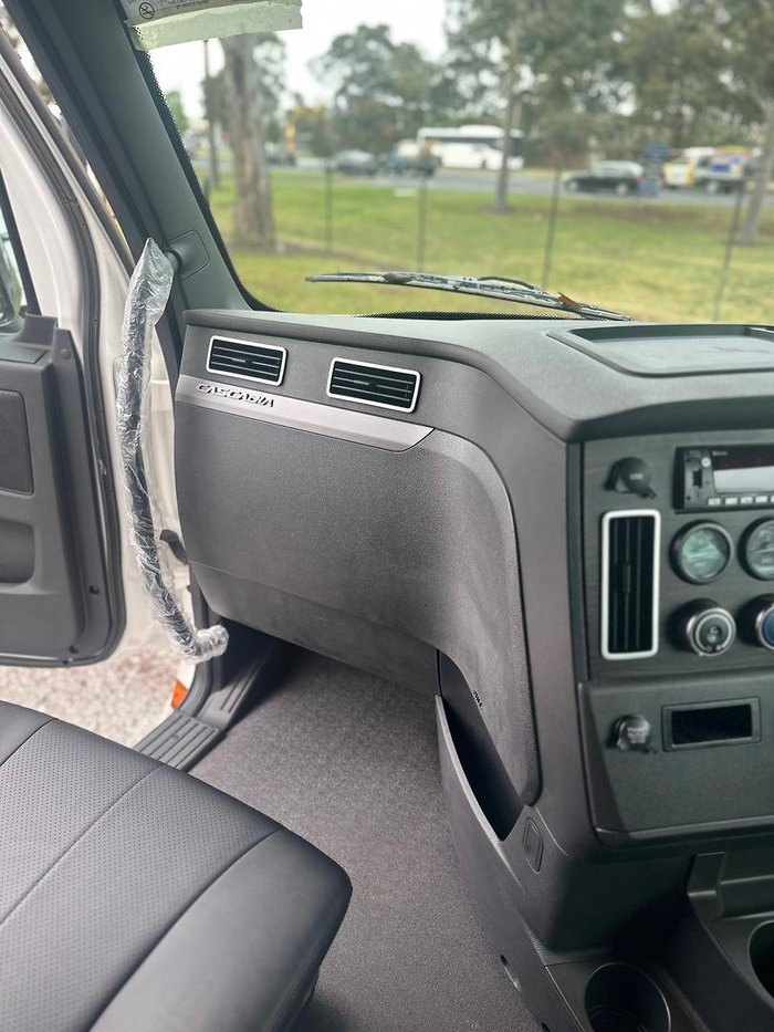 2024 Freightliner Cascadia 116 WHITE