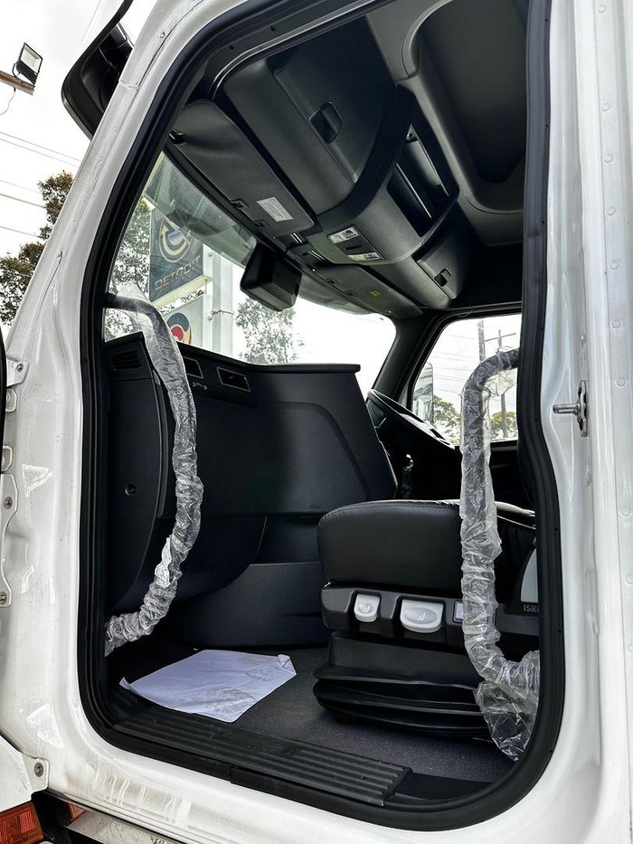 2024 Freightliner Cascadia 116 WHITE