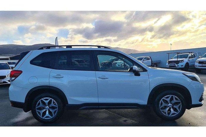 2024 Subaru Forester 2.5i