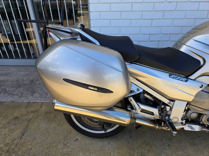2007 YAMAHA FJR1300A silver