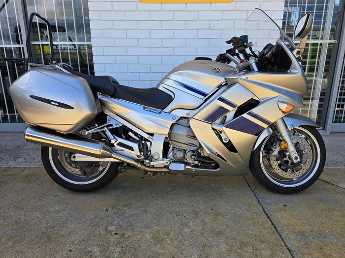 2007 YAMAHA FJR1300A silver