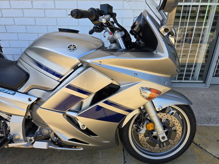 2007 YAMAHA FJR1300A silver
