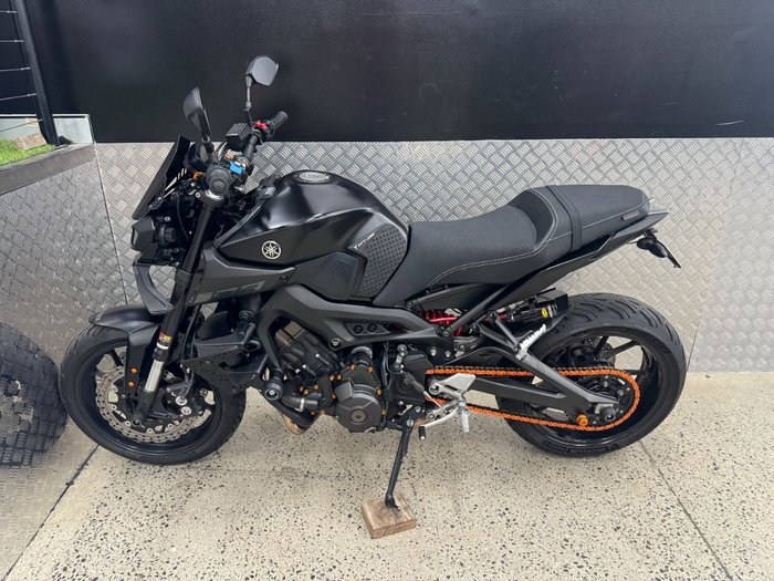 2017 Yamaha MT-09A BLACK