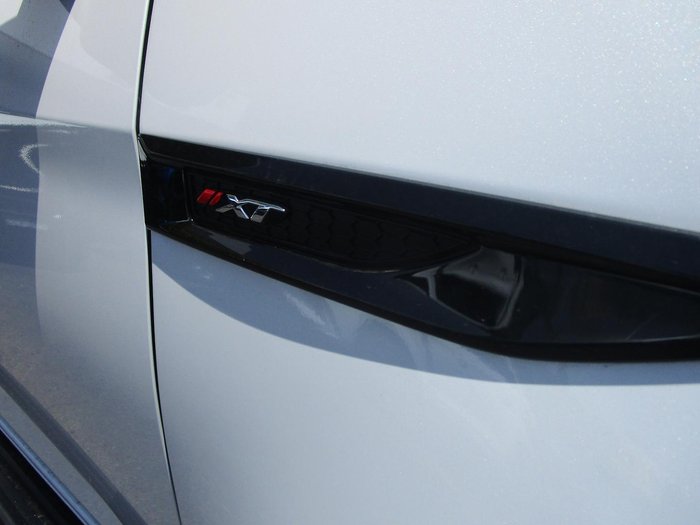 2025 Isuzu MU-X X-TERRAIN