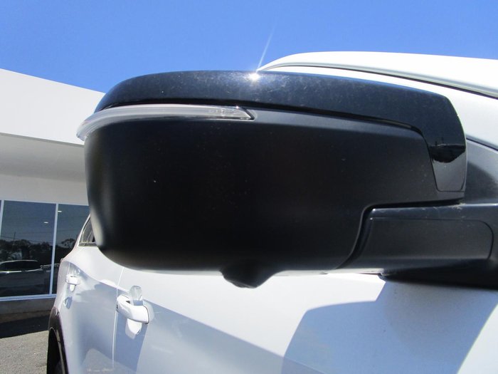 2025 Isuzu MU-X X-TERRAIN