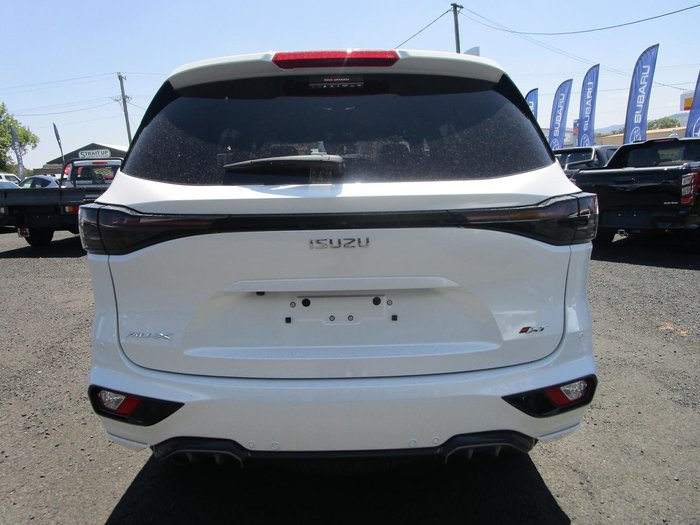 2025 Isuzu MU-X X-TERRAIN