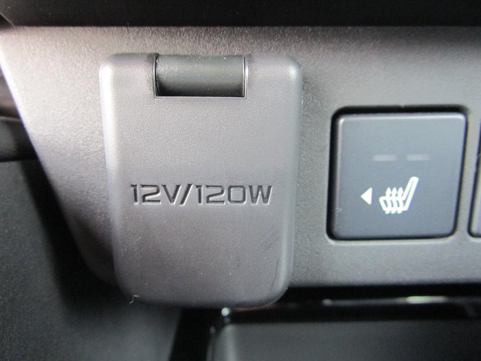 2025 Isuzu MU-X X-TERRAIN