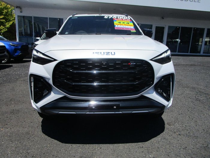2025 Isuzu MU-X X-TERRAIN
