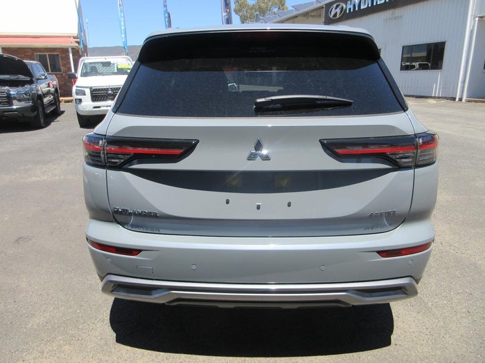 2025 Mitsubishi Outlander Aspire