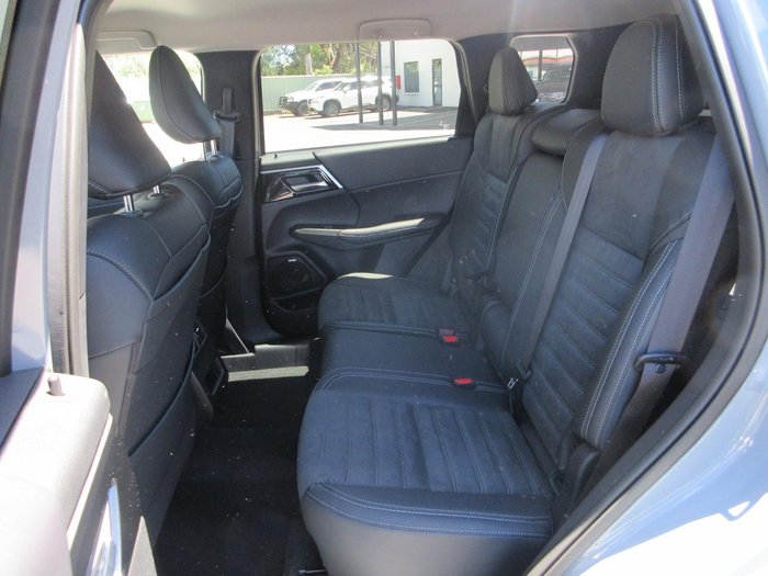 2025 Mitsubishi Outlander Aspire