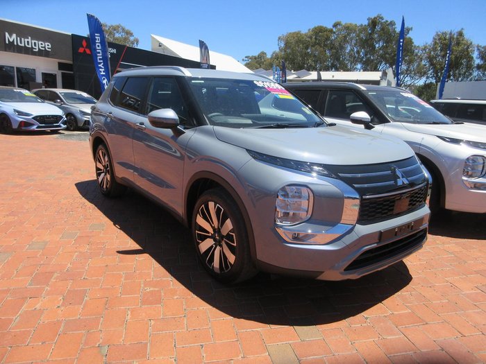 2025 Mitsubishi Outlander Aspire