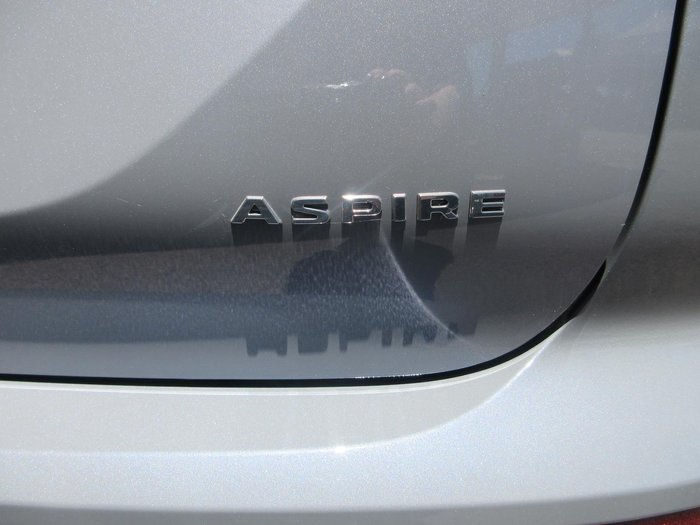 2025 Mitsubishi Outlander Aspire