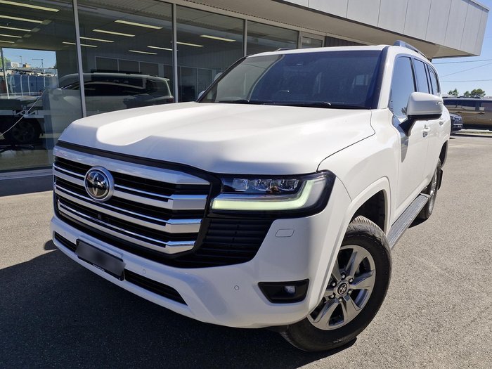 2022 Toyota Landcruiser VX