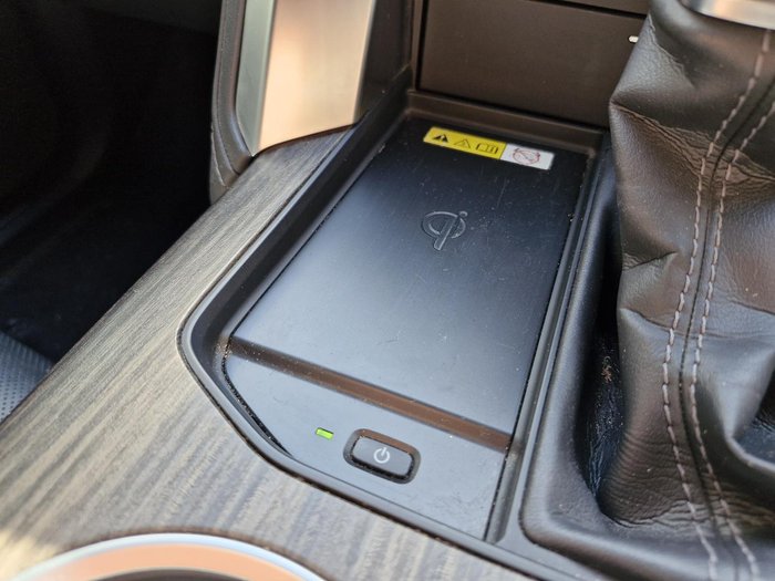 2022 Toyota Landcruiser VX