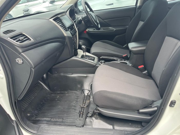 2021 Mitsubishi Triton GLX+