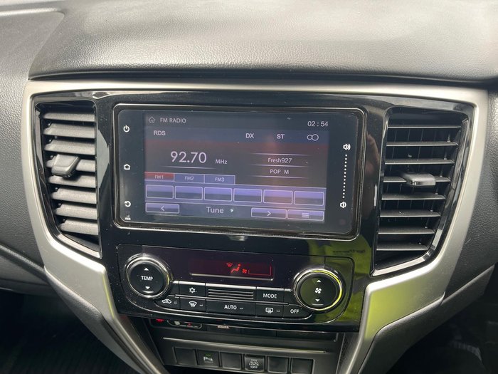 2021 Mitsubishi Triton GLX+